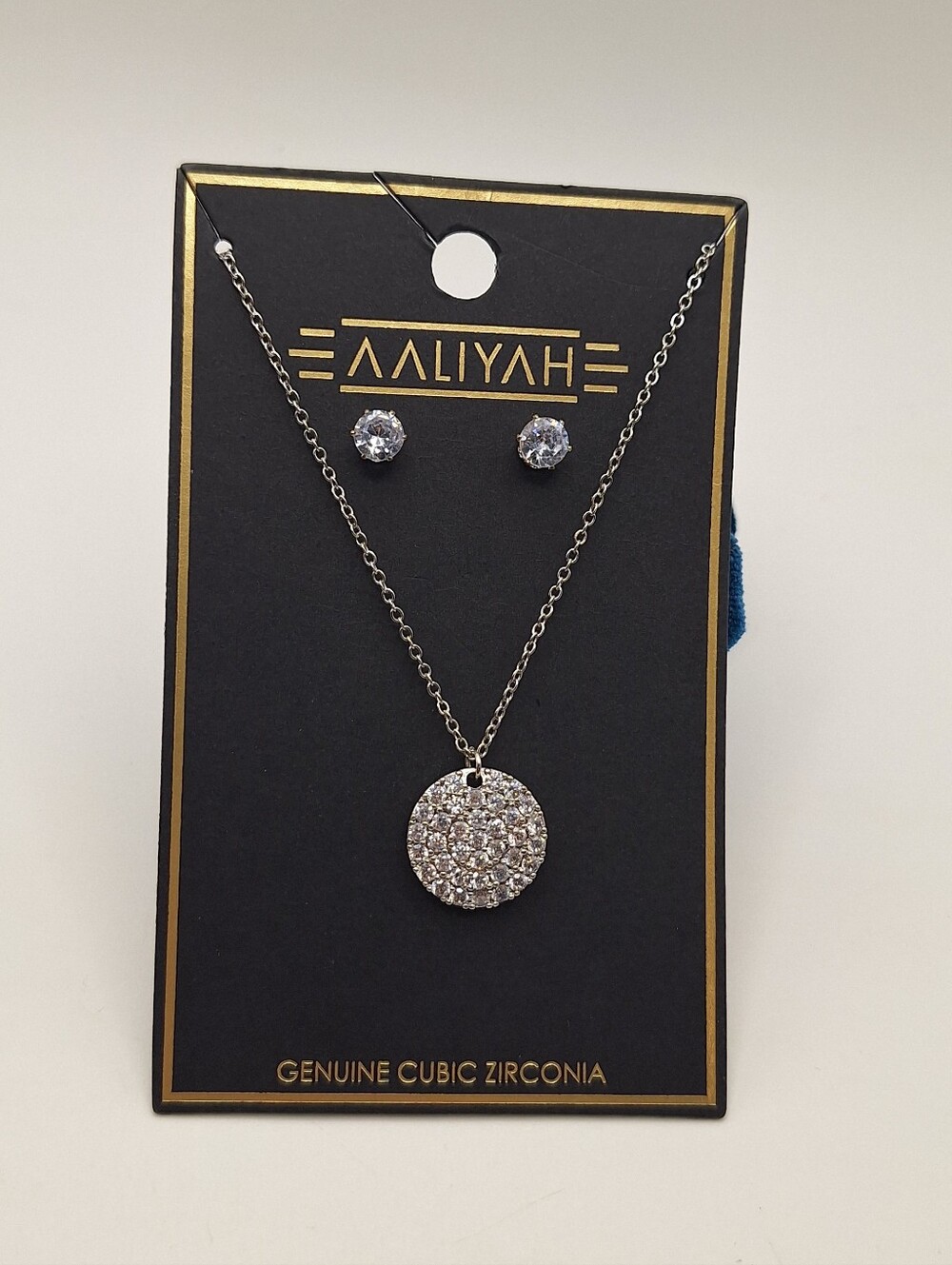 NWT Aaliyah CZ Pavé Pendant Necklace & Stud Earrings Jewelry Set